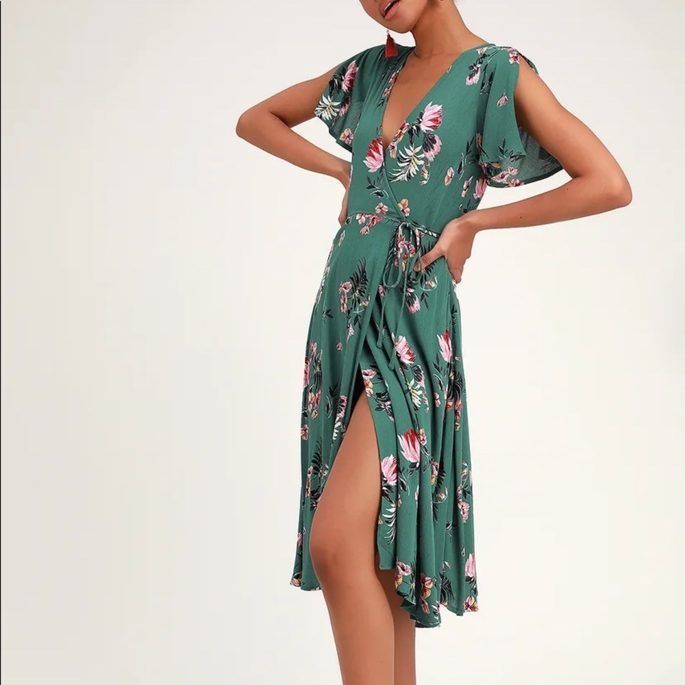 NWT LULUS MIDI Floral Wrap Dress Small